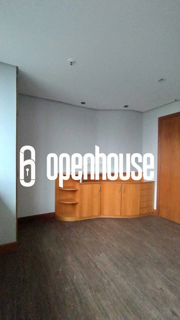 Sala Comercial de 40m² na Av. Carlos Gomes