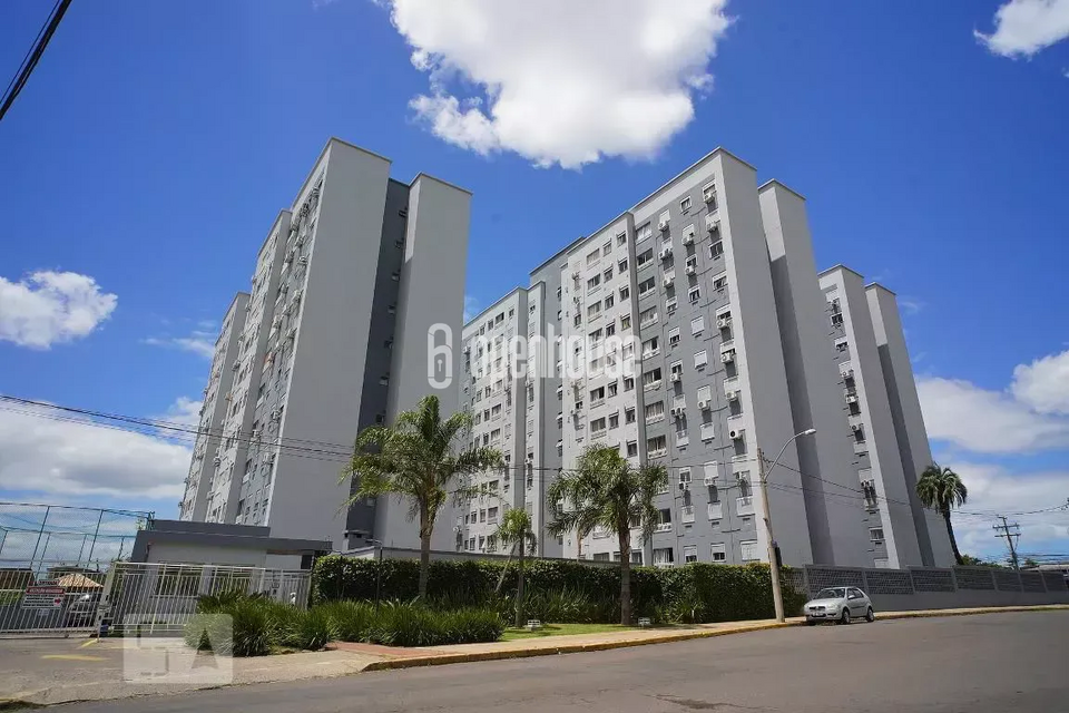 Apartamento 2 dormitórios à Venda – Último Andar, Excelente Posição Solar e Iluminação Natural